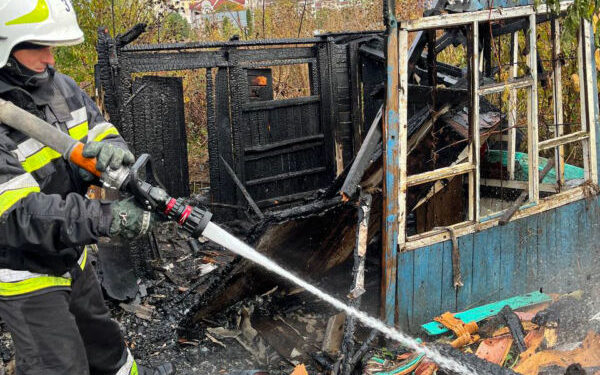 У Тернополі масово горять дачі на Київській-Тарнавського