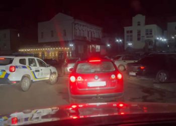 У Бучачі нетверезий інструктор з водіння продемонстрував небезпечний приклад на дорозі