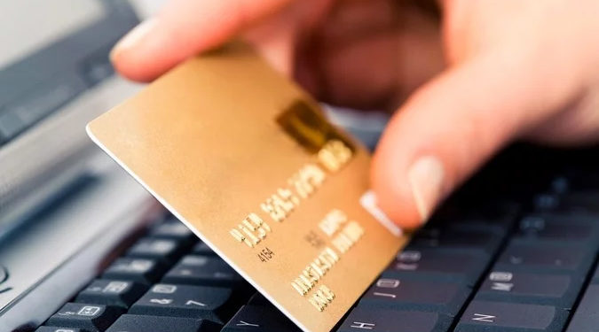 На Тернопільщині чоловік заплатив 250 тисяч гривень за неіснуючий транспорт