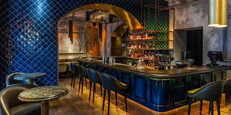 Вибираємо високі барні стільці: Корисний посібник з дизайну інтер’єру