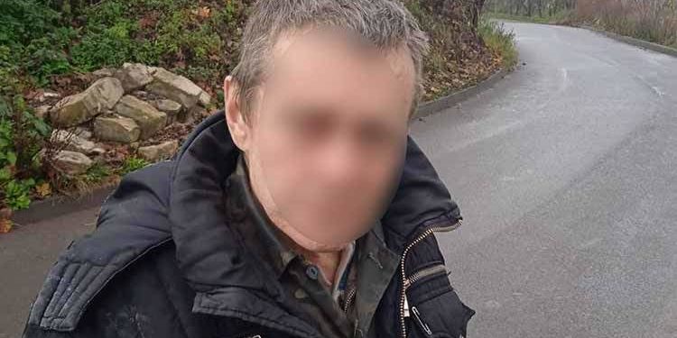 У Вишнівці на Тернопільщині чоловік витер носа об державний прапор