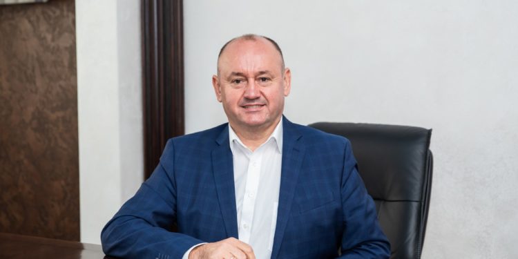 Ексректор ЗУНУ професор Андрій Крисоватий посів 1 місце серед усіх науковців свого ж університету