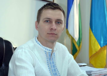 У Зборові влада воює сотні тисяч бюджетні коштів на ремонти