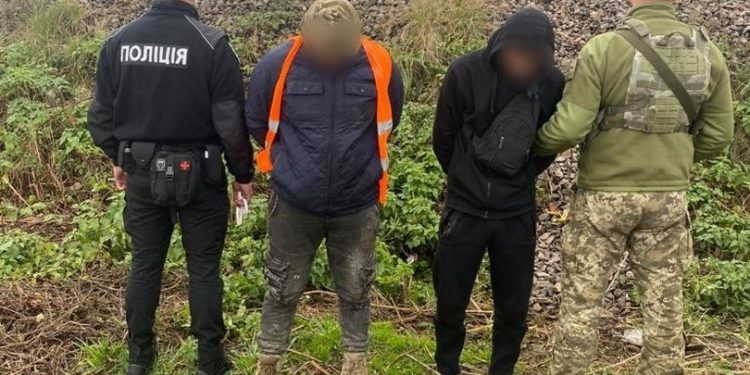 На Закарпатті тернополяни намагалися незаконно перетнути кордон