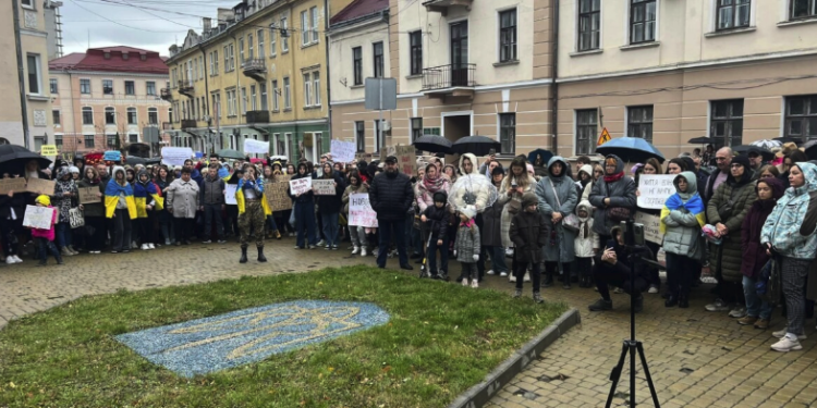 Тернополяни вчетверте пікетували міську раду