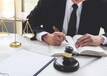 Як вибрати адвоката в Тернополі для своєї справи: ключові кроки та поради