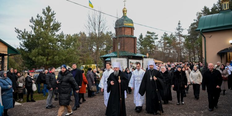 Митрополит Епіфаній освятив храм-пантеон у селі Лішня на Тернопільщині