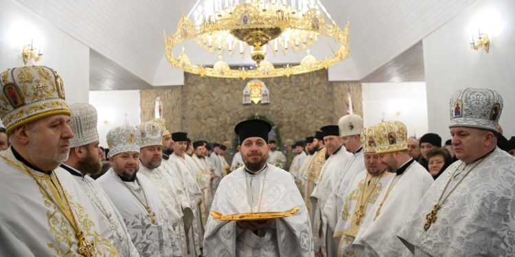 Митрополит Епіфаній освятив храм-пантеон у селі Лішня на Тернопільщині