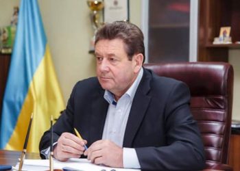 Громада під Тернополем купила під час війни два китайські автомобілі і тонни пального