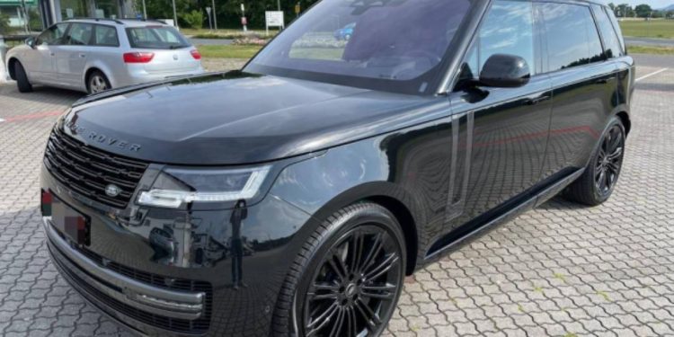 Позов майже на сто мільйонів гривень: житель Байківців подав до суду через несправність елітного авто