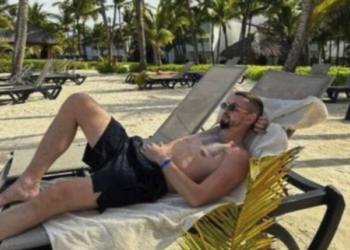 Працівник Тернопільського військомату показав шикарні фото з відпочинку на Домінікані