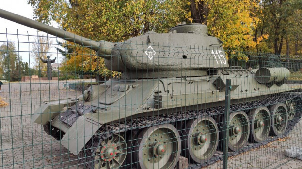 У Тернополі зник танк, котрий хотів продати міський голова