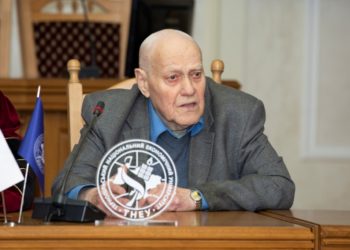 Помер колишній ректор Тернопільського економічного університету Олександр Устенко