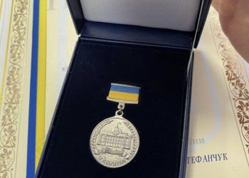 Фестиваль, який заборонили у Тернополі, отримав почесну нагороду Верховної Ради України