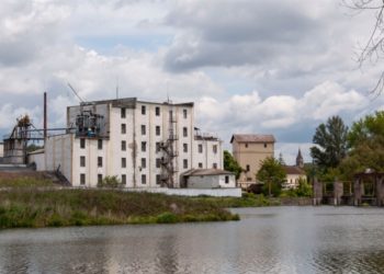 До НАБУ передали справу філії Держрезерву на Тернопільщині: керівники привласнили рекордну кількість зерна