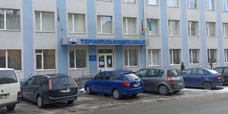 На Тернопільщині формують списки боржників за воду, газ та світло