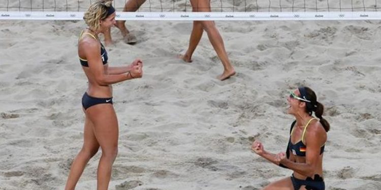 Черговий зашквар від Тернопільської міськради – за півмільйона гривень відремонтують волейбольний майданчик