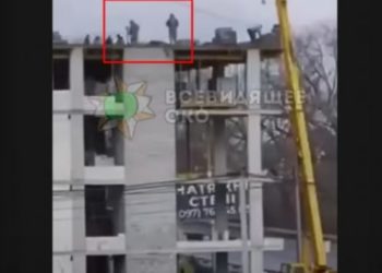 Новий рівень Тернопільського ТЦК: видерлись на будову, щоб роздати повістки