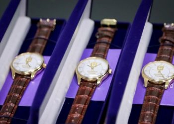 Тернопільська міськрада оголосила закупівлю годинників на 375 000 гривень