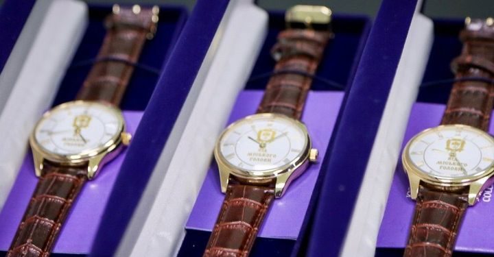 Тернопільська міськрада оголосила закупівлю годинників на 375 000 гривень