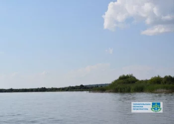 Під Тернополем повернули землю та ставок в заказнику Серетський вартістю 15 млрд грн в комунальну власність