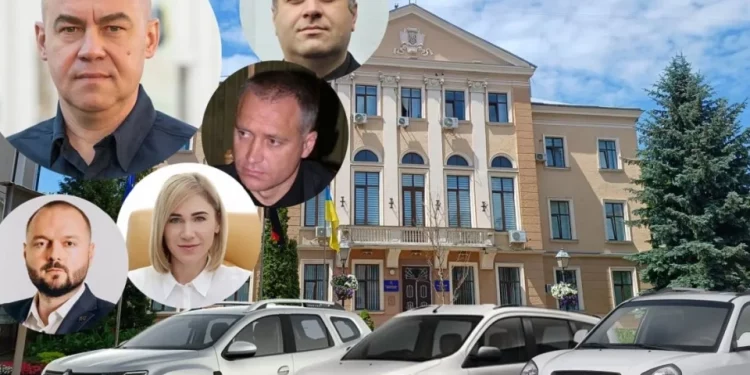 Куди їздять Надал і заступники на службових авто, у міськраді казати не хочуть. Але запевняють, що по роботі