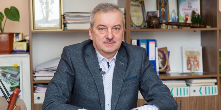 Понад мільйон гривень зарплати отримав голова Великоберезовицької громади за 2023 рік