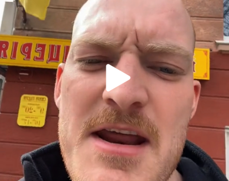 Англомовний блогер-алкоголік плювався томатним соком у легендарній “Старій піцерії” в Тернополі