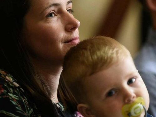 Мамі врятованого від СМА Арсенчика Бориса доводиться виправдовуватися за зібрані гроші