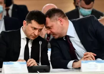 Зеленський чи Єрмак – хто керує Україною? Які геополітичні сигнали подає Захід