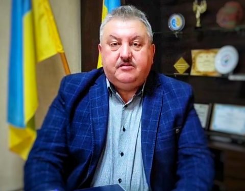 Діяльність селищного голови Микулинець поставила під загрозу початок навчального року у селі Ладичин