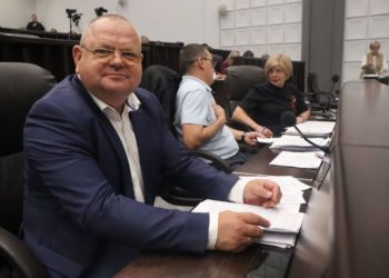 У Тернопільській обласній раді представили нового депутата