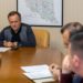 Підтримує людей: очільник Тернопільщини “взявся” за свинарники місцевого нардепа