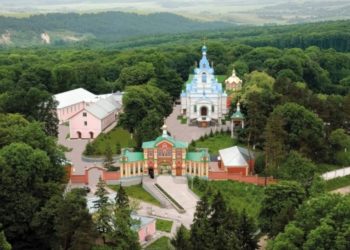 Свято-Духівський монастир Свято-Успенської Почаївської лаври у Почаєві