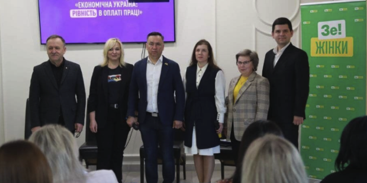 Нардеп з Тернопільщини Володимир Гевко використав начальника ТОВА В’ячеслава Негоду для піару партії