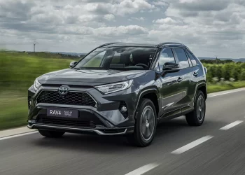 ГУНП в Тернопільській області за бюджетні кошти купило автомобіль Toyota RAV4 за 1,8 млн грн