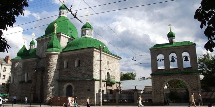 Начальника районного ТЦК затримали на хабарі у центрі Тернополя