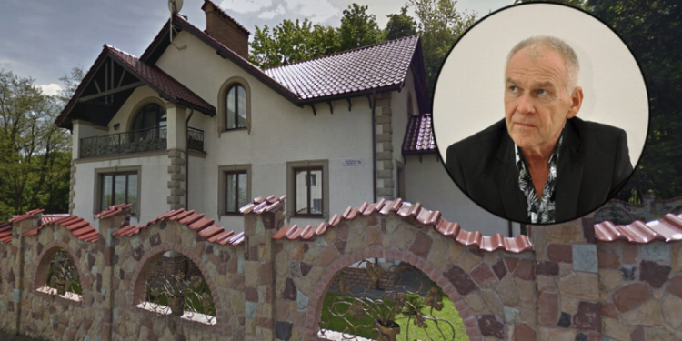 Затриманий в Тернополі на хабарі лікар Володимир Шкробот проживає в будинку на земельній ділянці, що фігурує у кримінальній справі