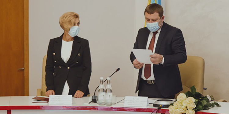 Сину керівниці департаменту охорони здоров’я Тернопільської ОВА зробили інвалідність, – ЗМІ