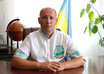 Мешканці Залозецької громади обурені відсутністю прозорості у роботі сільради: голова провів брифінг