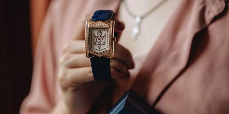 Тернопільська міська рада планує виділити 375 тис. грн на закупівлю сувенірних годинників