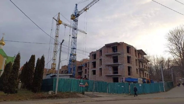 Церква у Тернополі замовила будівництво 10-поверхового житлового будинку