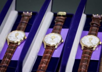 Тернопільська міськрада закупить сувенірних годинників на 375 тис. грн