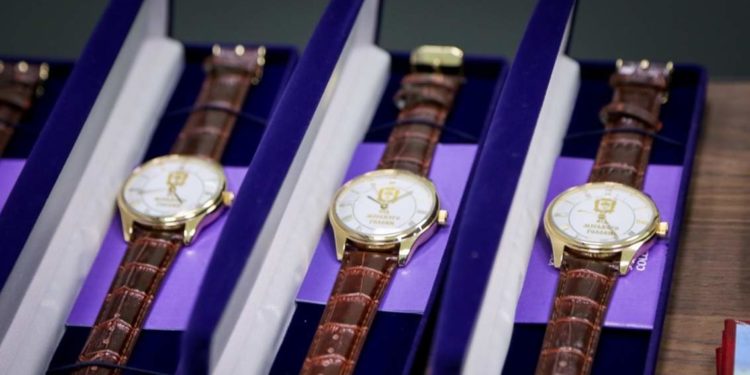 Тернопільська міськрада закупить сувенірних годинників на 375 тис. грн