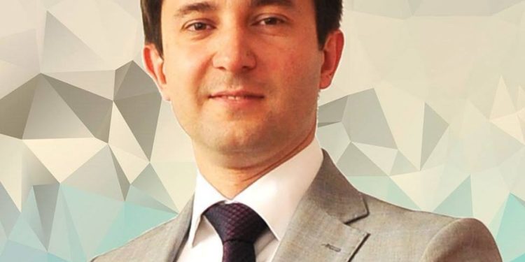 Відомий адвокат з Тернополя намагався дати хабар прокурору у розмірі 5 тисяч доларів