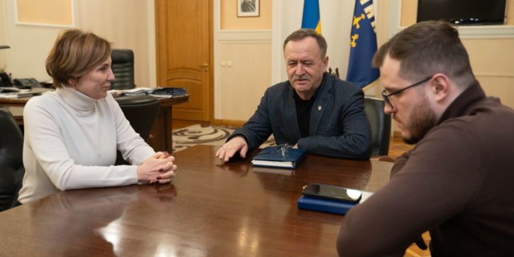 На Тернопільщині будуть боротися з тіньовим сектором у продажі алкоголю, сигарет та землі