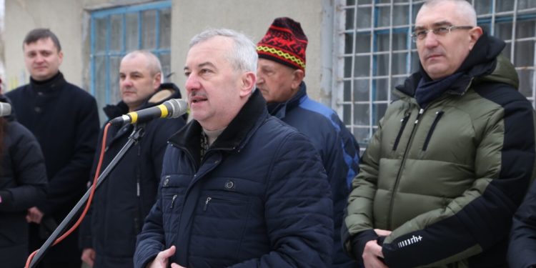 Високі зарплати та сумнівні надбавки: фінансові виплати голови Великоберезовицької громади стати предметом розслідування