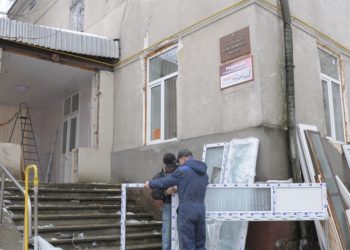 Маніпуляції мера Чорткова:  чому газета «Голос народу» може залишитися без приміщення