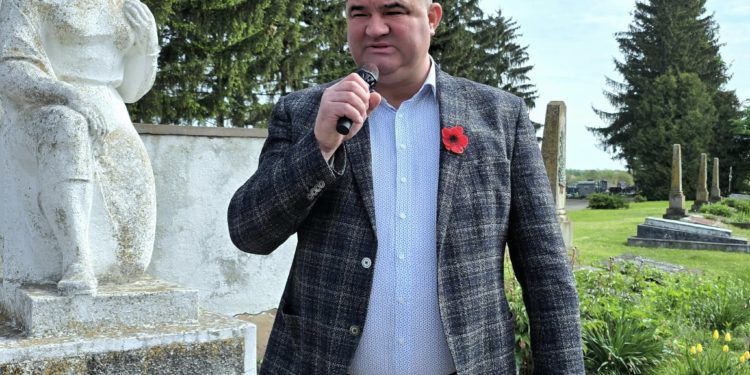 Голова Великобірківської громади Любомир Ковч: статки, маєтки та автопарк викликають запитання