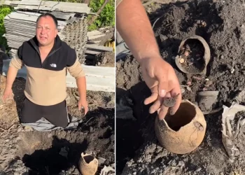 Священник-блогер з Тернопільщини Олексій Філюк показав знайдений скарб